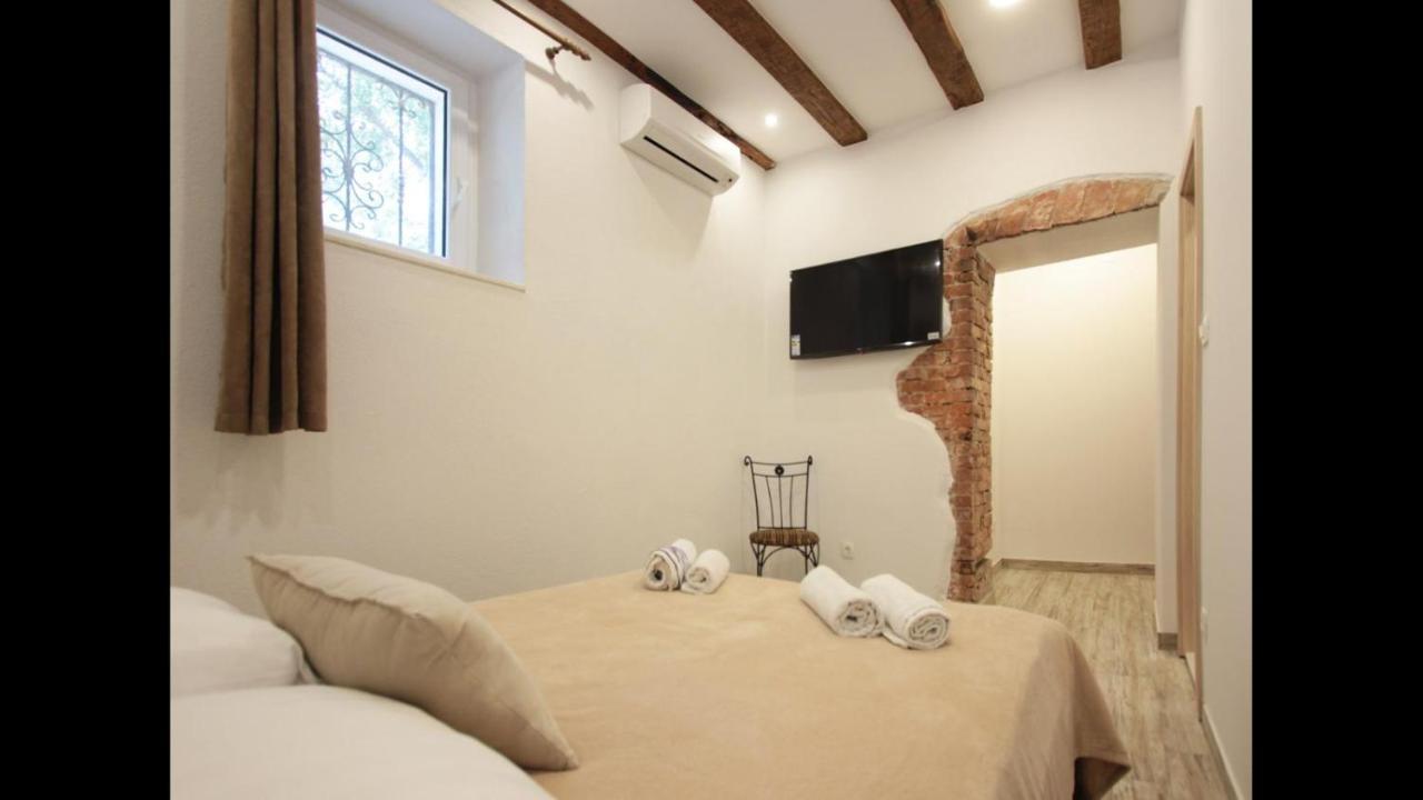 Misel Apartment สปลิท ภายนอก รูปภาพ